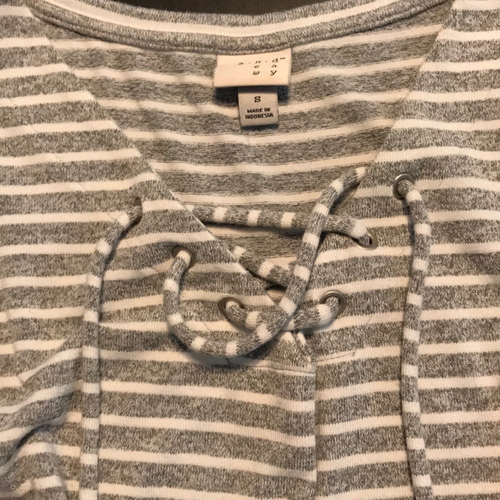 Striped Top - Picture 2 of 3